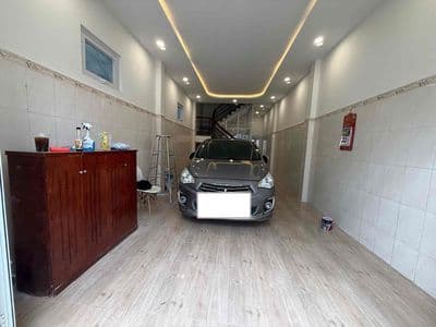 Nhà 4 tẩng 80m2 xe hơi đỗ cửa ta quang bửu p3 q8