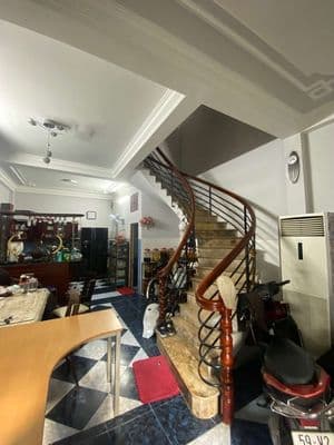 nguyễn oanh 3 tầng , gần siêu thị LOTE