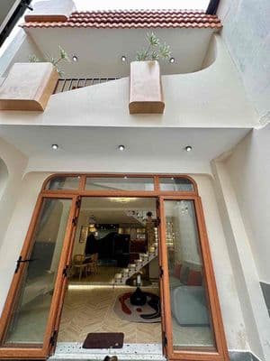 Nhà mới 2 mặt tiền - lê đức thọ - 72m² nở hậu - có pn trệt - sauna