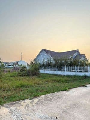 Chính chủ cần bán gấp lô đất 300m2.tại đường trần hưng đạo-an thới .