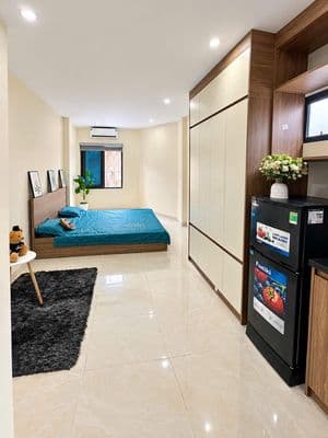 Cho thuê căn hộ mới khai trương cửa sổ tại ngọc trục