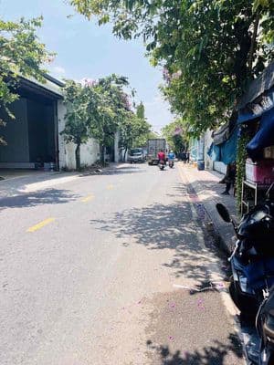 GIẢM NGAY 2,2 TỶ – CÒN 11,2TỶ. Mặt tiền Phan Văn Đối, chỉ 100m ra QL