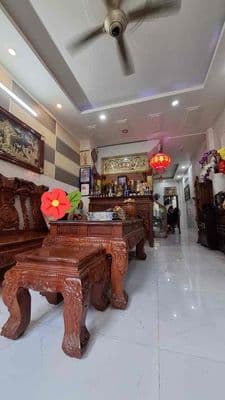 Giảm sốc 2 tỷ - cặp đôi "mua 1 được 2" - hẻm 2 xe tải tránh
