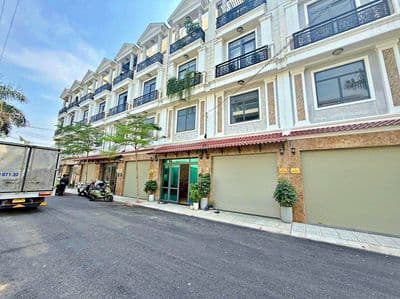 Tôi chủ - bán nhà 4 tầng - đường ô tô tránh nhau - ngay vạn phúc