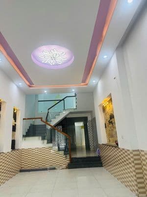 Nhà 2 tầng mặt tiền huỳnh ngọc huệ, thanh khê
