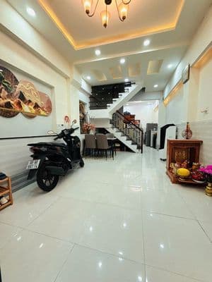 Nhà mới 2 tầng Dương Bá Trạc P2-Q8