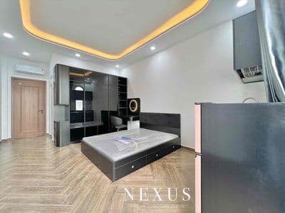 Căn hộ mới ngay ngã tư 4 xã - thang máy - bancon 6tr - full nt