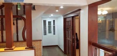 Cho thuê Lạc Long Quân - 5 tầng - 9m x 13m (DTSD: 585m2) - Chỉ 30tr