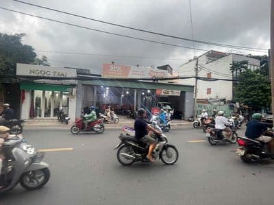 Cho thuê nhà nguyên căn mặt tiền đường âu cơ