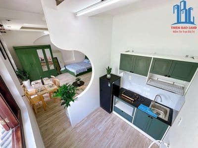 Studio ban công Tách bếp - Gần Lotte, cầu Kênh Tẻ, ĐH Nguyễn Tất Thành
