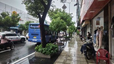 Nhà mặt tiền Nguyễn Văn Trỗi