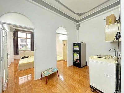 30/9 trống lại 2pn full nội thất ngay gần vòng xoay lê đại hành