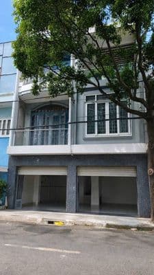 Cho thuê nhà MT bàu Cát 2, tân Bình. Dt 8x14- Đúc 1 trệt, 3 lầu, ST