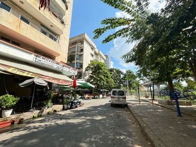 Chung cư dưới đất, góc 2 mặt tiền, ngô tất tô, 8.5 tỷ