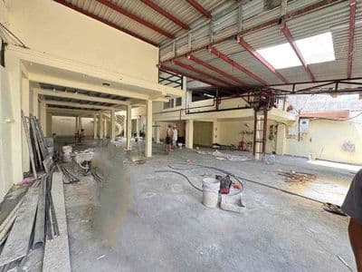 Cho thuê kho xưởng ! ngay cầu sắt vườn lài dtsd 800m2