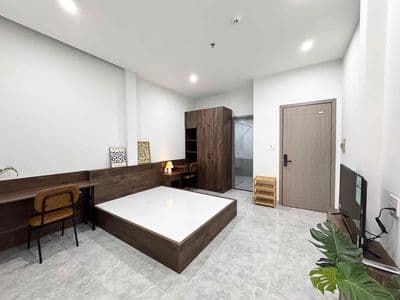Mới 100% 1 Phòng Ngủ 70m2 ban công lớn phố Phan Xích Long, Phú Nhuận.