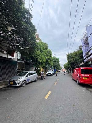Nhà Tân Phú kề Lũy Bán Bích / Thạch Lam - 2 tầng 3PN - Chào 6.8 tỷ