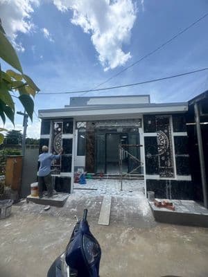 Bán nhà mới xây 5*22m Xuân Thới Sơn. Gần Ql 22 hocmon