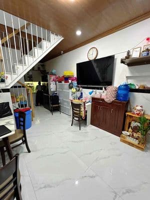 Nhà đẹp 2 tầng - tặng full nội thất - ngay hiệp bình, gigamall - 2.95t