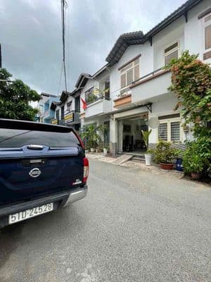 Gấp giảm 1.7ty, đường số 5 aeon tân phú, dt 5.4x11, hẻm 8m, nhỉn 5ty