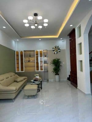 nhà phạm văn Chiêu p9 gv , 7x8 hẻm xe hơi 2tầng , 4,ty9 TL