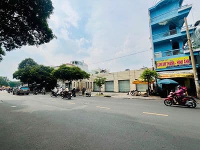 Mbkd 270 272 lãnh binh thăng ngang 28*35 cấp 4 suốt lề rộng