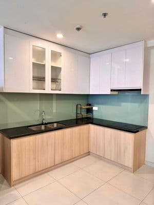 Kẹt tiền cần bán 2PN giá 2,55 tỷ full nội thất The Emerald Golf View