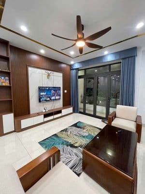 Cho thuê nhà 3 tầng đường: bờ quan 3 - 6 phòng - đủ nội thất