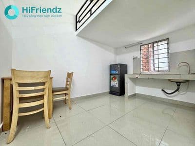 Duplex cửa sổ full nội thất ngay cầu nguyễn văn cừ