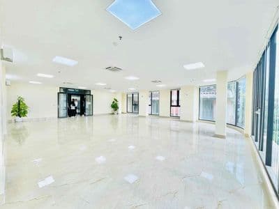 Cho thuê văn phòng tại Huỳnh Thúc Kháng 130m2 25t view full kính