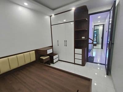 Bán nhà 30m2 3 tầng 4PN Vĩnh Hưng, Lĩnh Nam Hoàng Mai