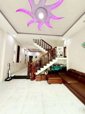 Nhà 2 tầng mân quang 3pn 2wc