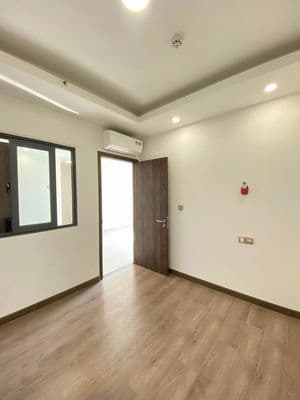 Q7 boulevard 2pn full nội thất đẹp 13tr, tầng trung, gió mát