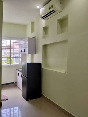 Chdv mới xây, có cửa sổ, full nội thất đẹp như hình, hẻm ô tô 803 htp