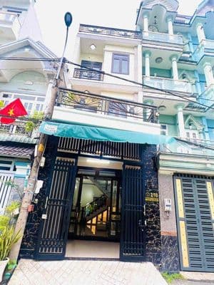 Bà Điểm , Bán nhà SHR giá 5 tỷ890tr tl . . Dt : 4 x16m , xây 1 tr