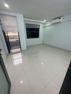 Nhà 1 trệt 1 lầu, 2PN 2VS - Hoàng Sa P5 Tân Bình