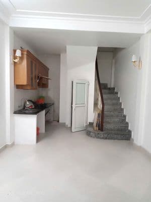 Cho thuê nhà Bùi Xương Trạch- Thanh Xuân,DT35mx4T, 3PN đủ đồ, ở luôn