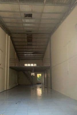 Cho thuê nhà 5x16m giá 9tr/t, điện 3fa, đường lê trọng tấn