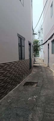 Nhà quận 1 vị trí cực đẹp, giảm sâu giá sốc