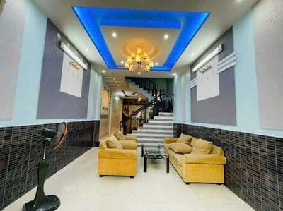 Cho thuê nhà nguyên căn 1 trệt 3 lầu, sân thượng, sân phơi, 4 pn