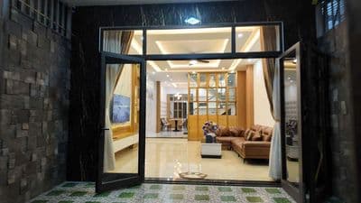 Nhà 4 tầng 4pn full nội thất mặt tiền phan triêm