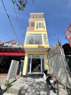 Nhà trệt 3 lầu đường Võ Văn Kiệt chỉ 16 triệu