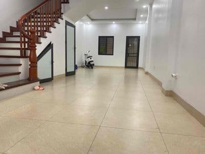 Cho thuê văn phòng Vạn Phúc 85m², tầng 1-2, 11tr/tháng