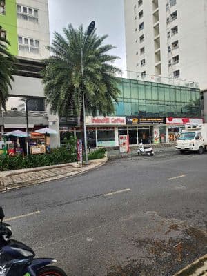 nhà trệt lầu