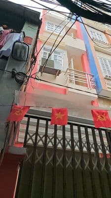 Nhà nhỏ 2pn cho gia đình ít người_ sinh viên tt quận 3