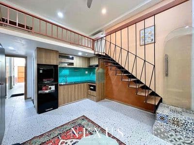 Căn hộ có gác Full nội thất + sân sau thoáng mát ngay CV Làng Hoa