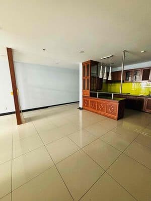 Cho thuê căn hộ Giai Việt Q8 115m2 2pn ở liền view đẹp mát mẻ