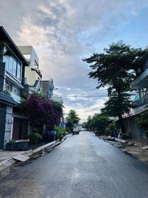 Lô đẹp hxh 6,5 tỷ – 120m² – nhà 4 phòng đang cho thuê – hóc môn