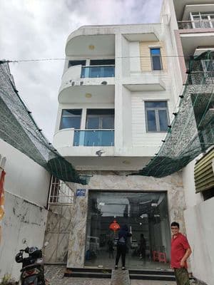 Nhà 6MX32M Mặt Tiền Tô Ký Gần VPCC Đất Việt. 1 Trệt 2 Lầu. Giá 15.5 Tỷ