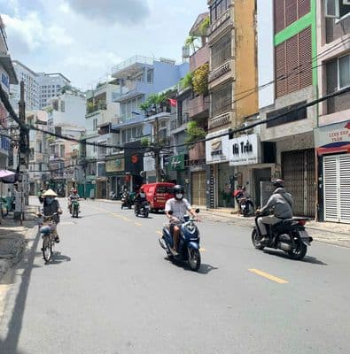 Tìm đâu ra! ngay tt phú nhuận 5tầng 54m nhỉnh 6tỷ